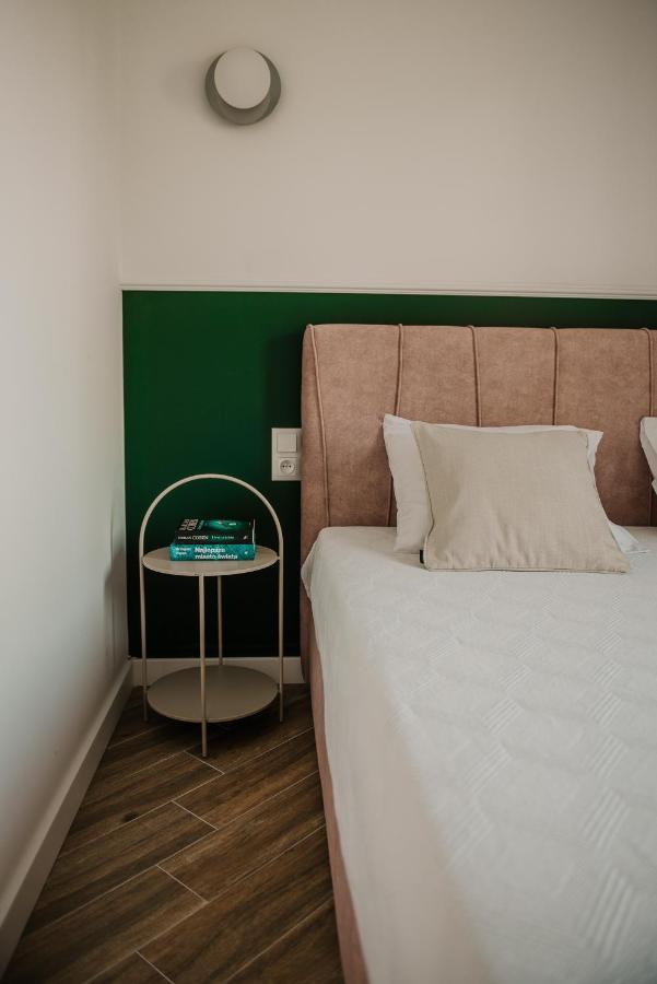 Sam Apartment