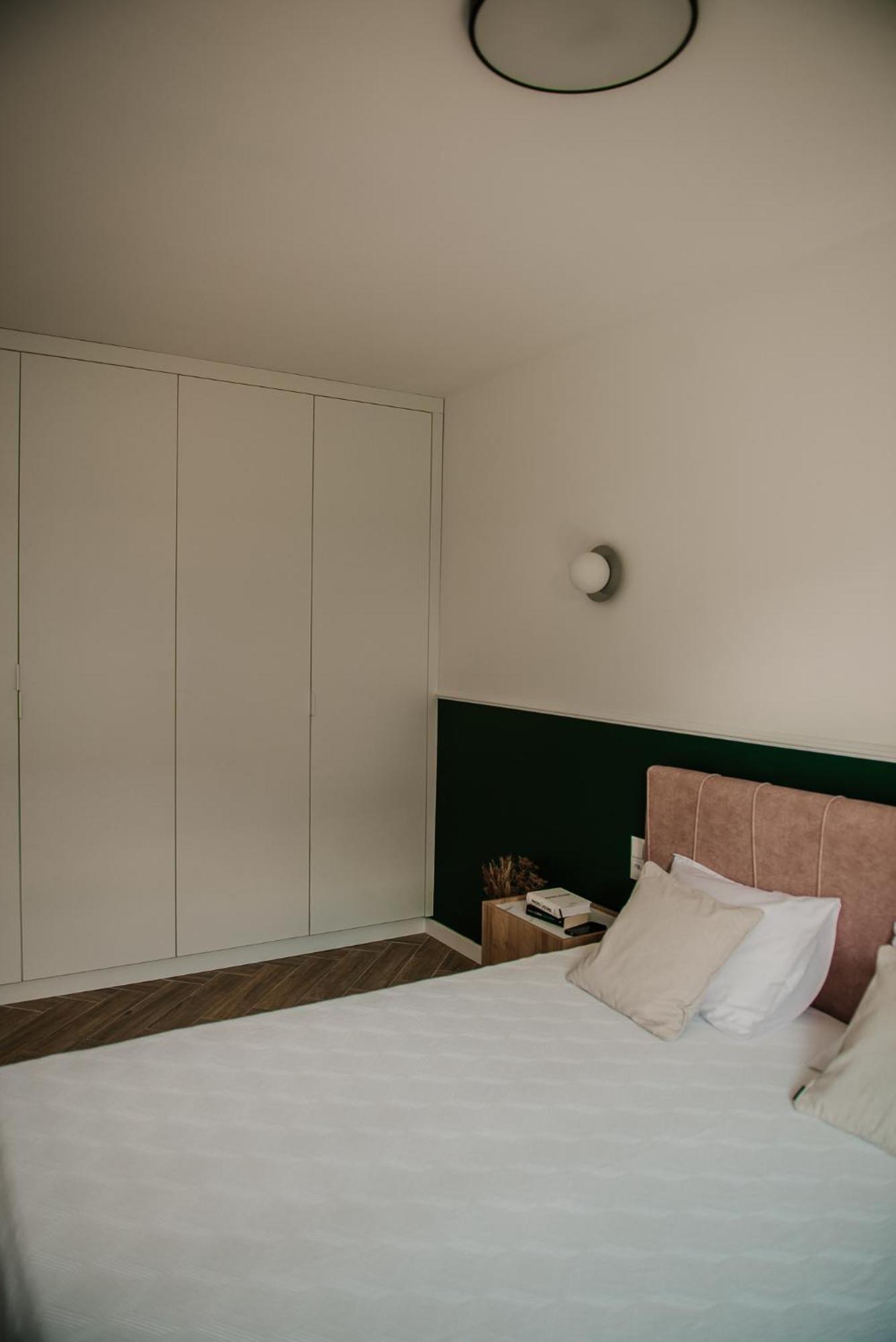 Sam Apartment *